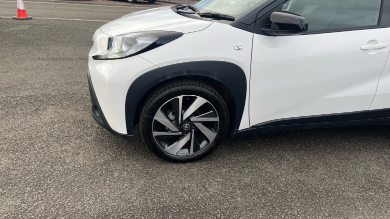 Toyota Aygo X 1.0 VVT-i Edge 5dr Petrol Hatchback